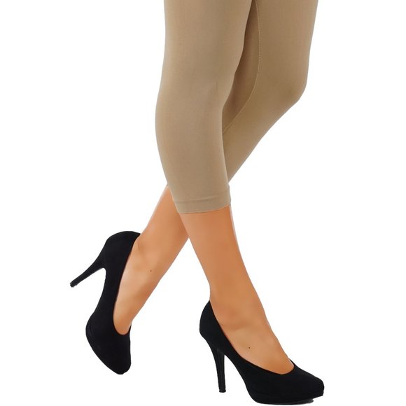 5StarsLine Soft, Capri Length Leggings - Picture 7 of 7
